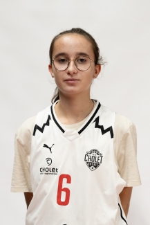 Portrait de Margot ETAVARD