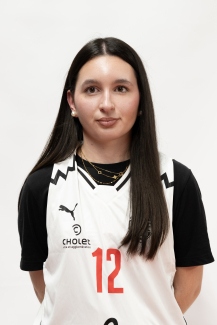 Portrait de Inès NKHILI
