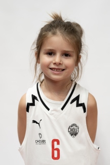 Portrait de Chloe DIEULANGARD