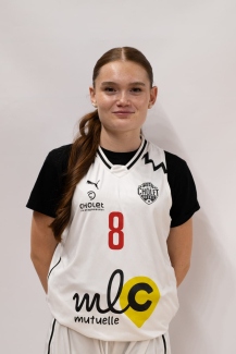 Portrait de Cloé PELLETIER